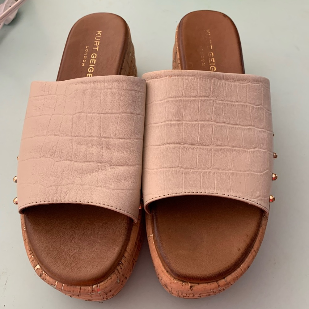 Kurt Geiger size 40 platform slides. Like new
